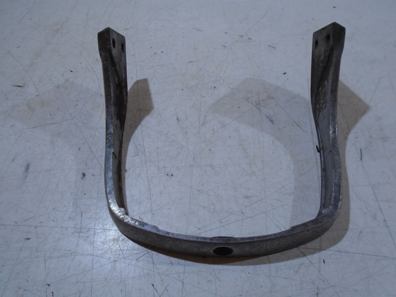 Kawasaki GPZ750R Fender Mudguard Brace