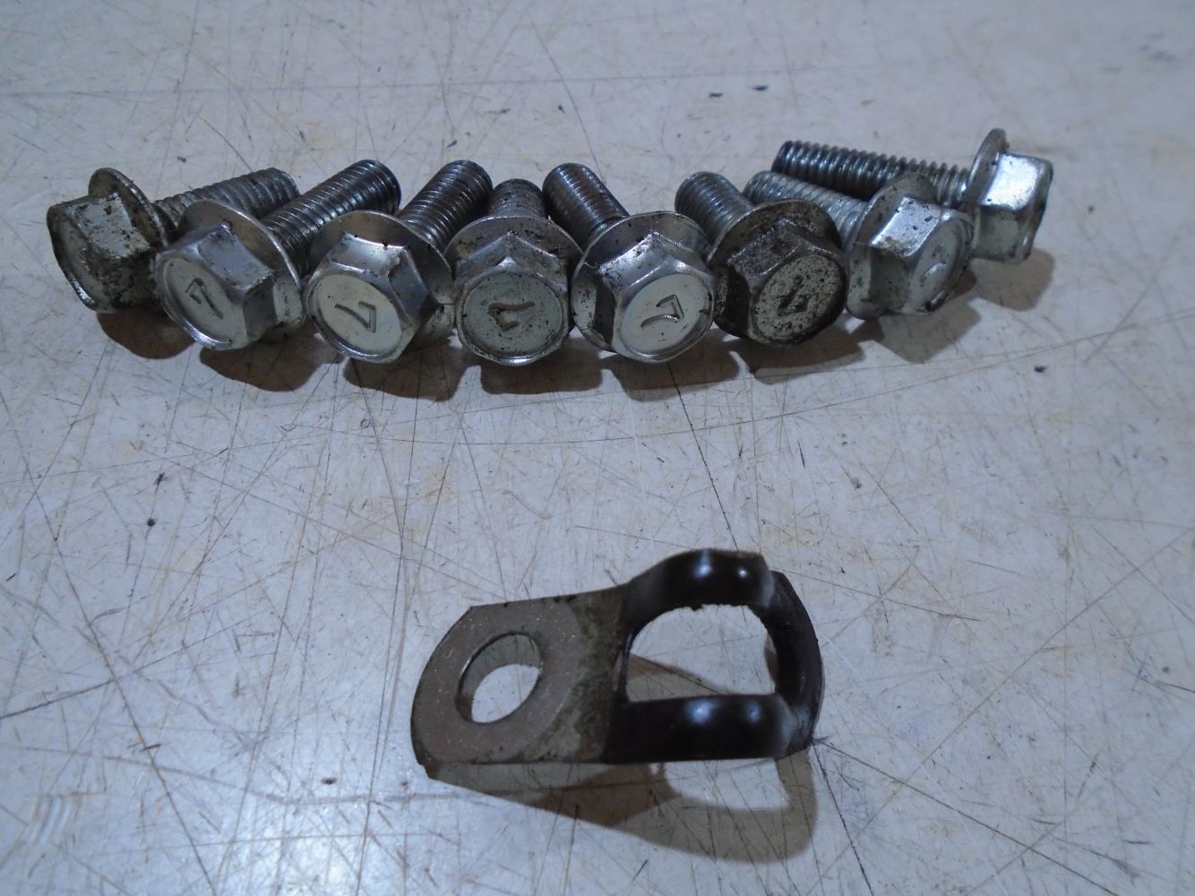 Suzuki GS850G Middle Drive Bevel Gear Bolt