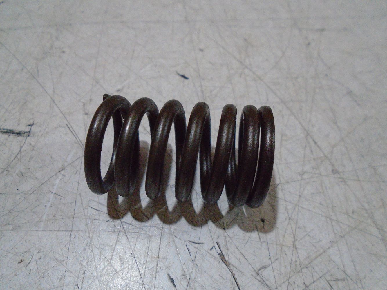 Suzuki GS850G Engine Valve Spring