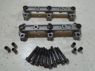 Yamaha FZS600 Fazer Engine Exhaust Camshaft Clamps