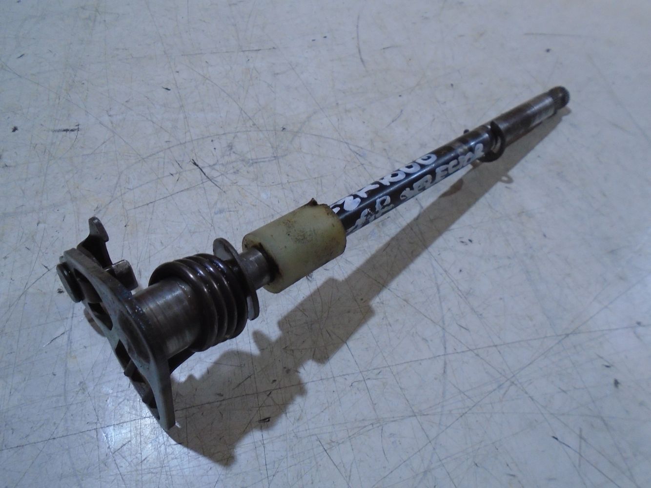 Yamaha FZR1000 Gear Selector Shaft