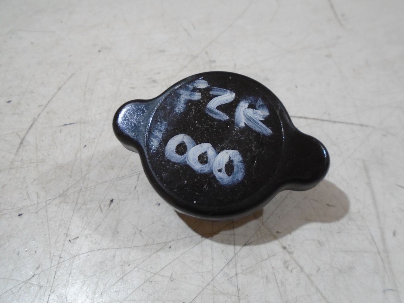 Yamaha FZR1000 Radiator Cap