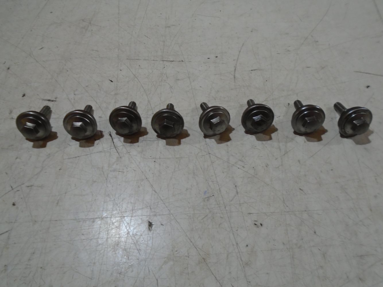 Yamaha FZR1000RU Engine Rocker Cam Cover Bolts