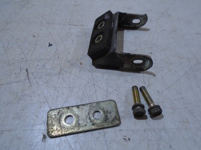 yamaha FZR1000RU Fuel Tank Clamp Bracket