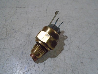 Yamaha FZR1000RU Fan Switch