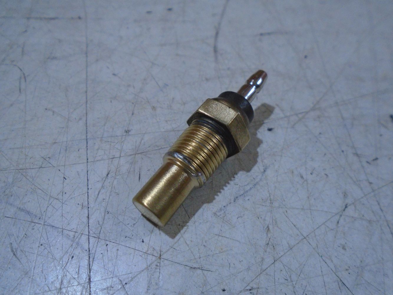 Yamaha FZR1000RU Water Temperature Sender Switch