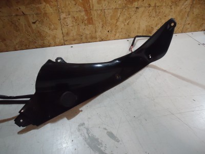 Yamaha FZR1000RU Front Inner Fairing