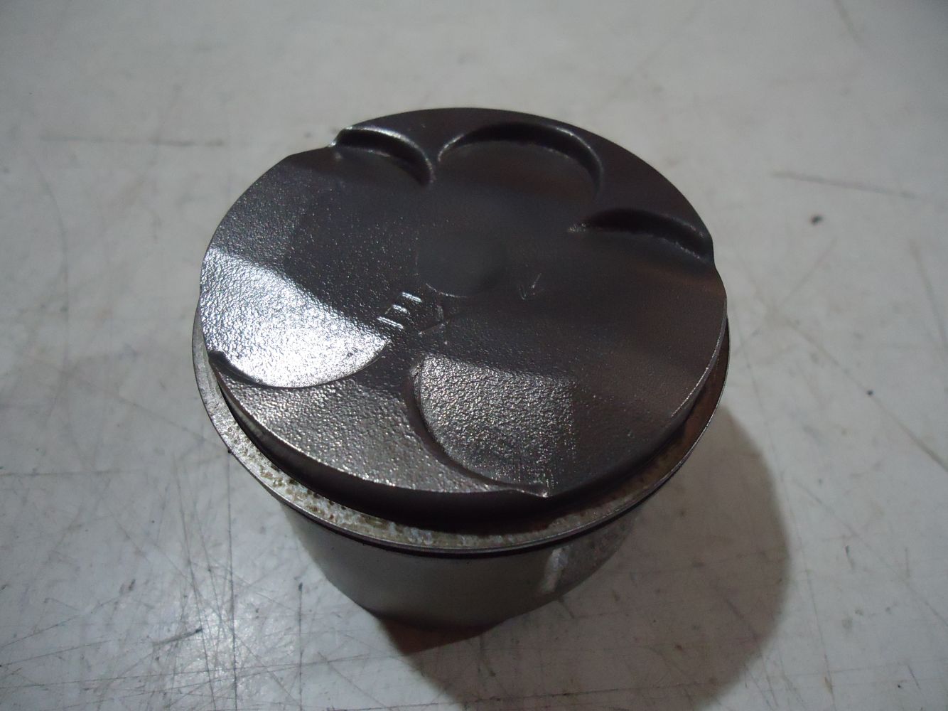 Yamaha FZX750 Engine Piston FZX750 Pistons