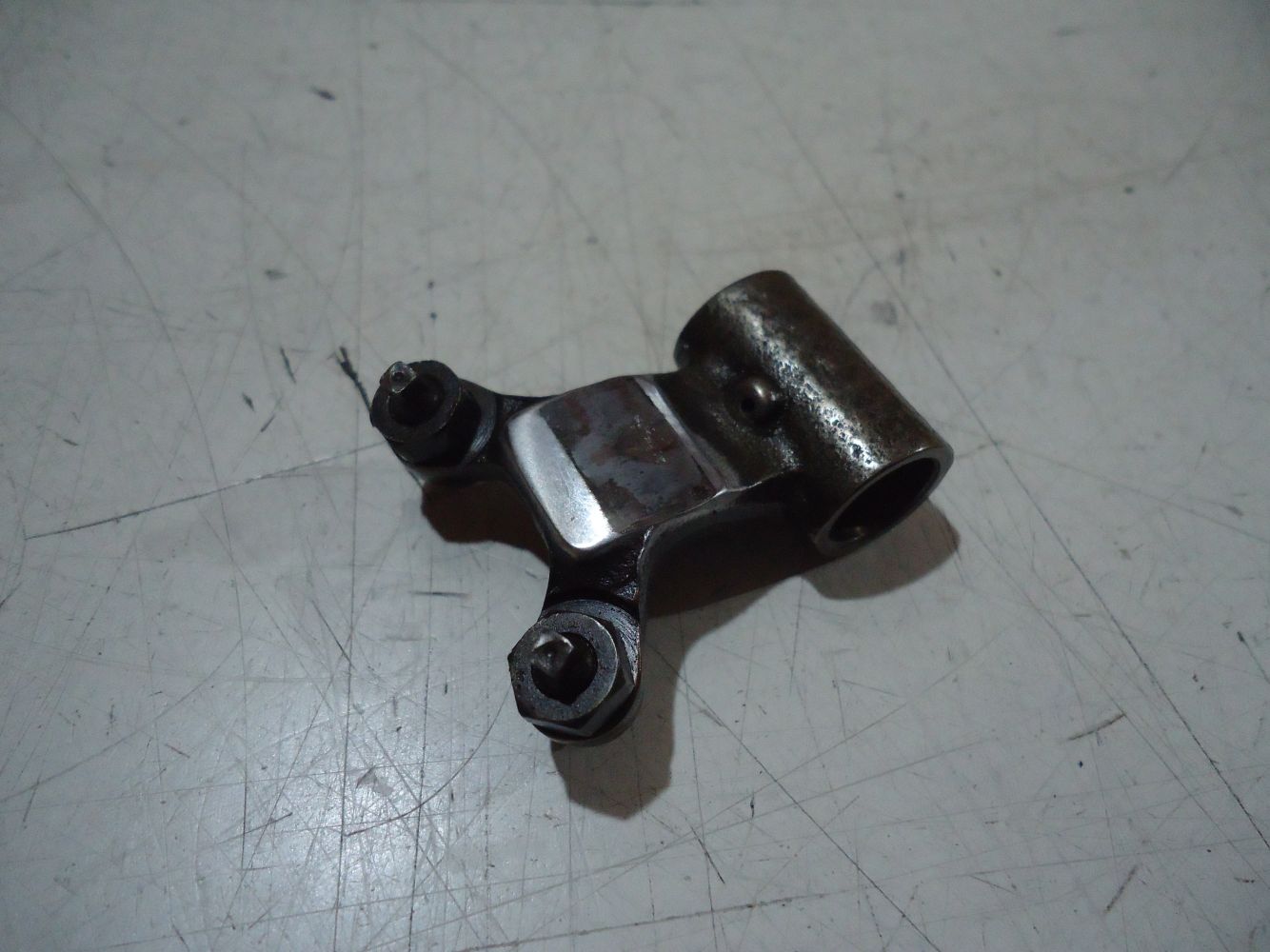 Suzuki GSX750E Engine Valve Rocker Arm