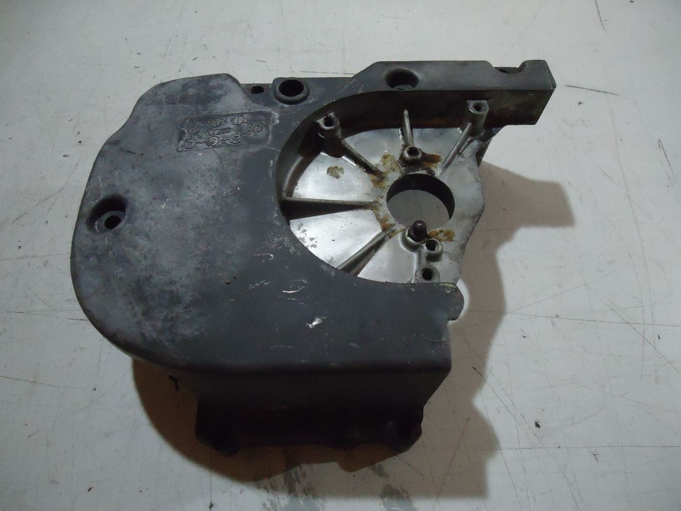 Suzuki GS550E Engine Casing Sprocket Cover