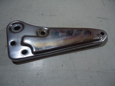 Suzuki GS550L Footrest Hanger