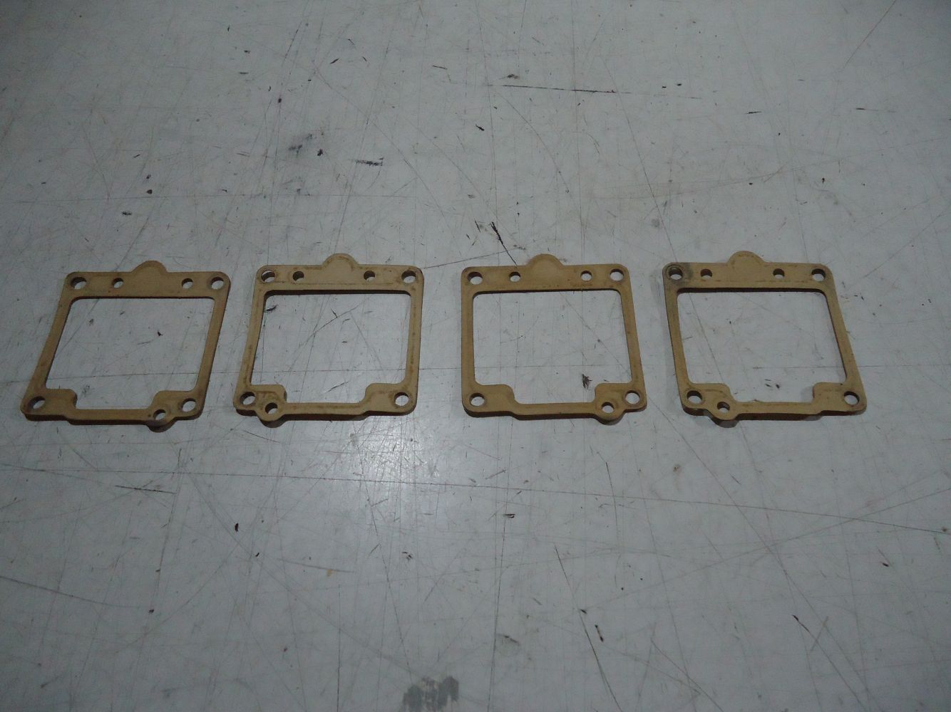 Suzuki GS650GT Carb Float Bowl Gaskets