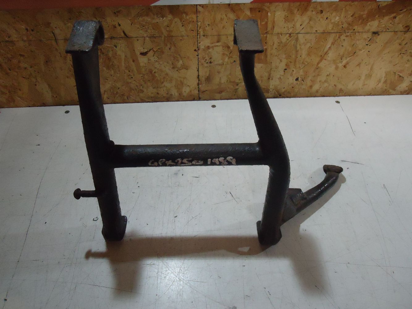 Kawasaki GPX250R Centre Stand