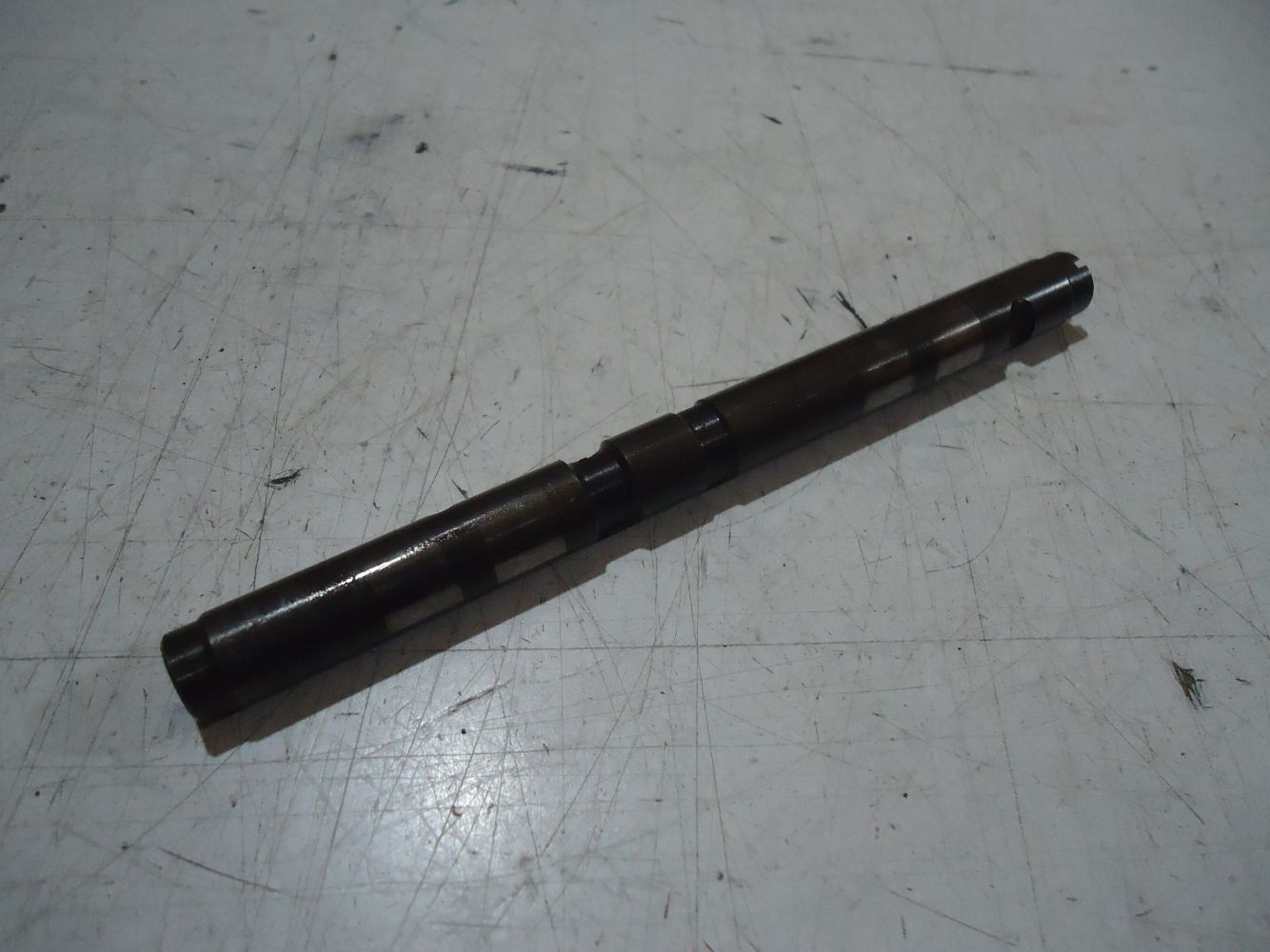 Kawasaki GPX600R Engine Valve Rocker Shaft