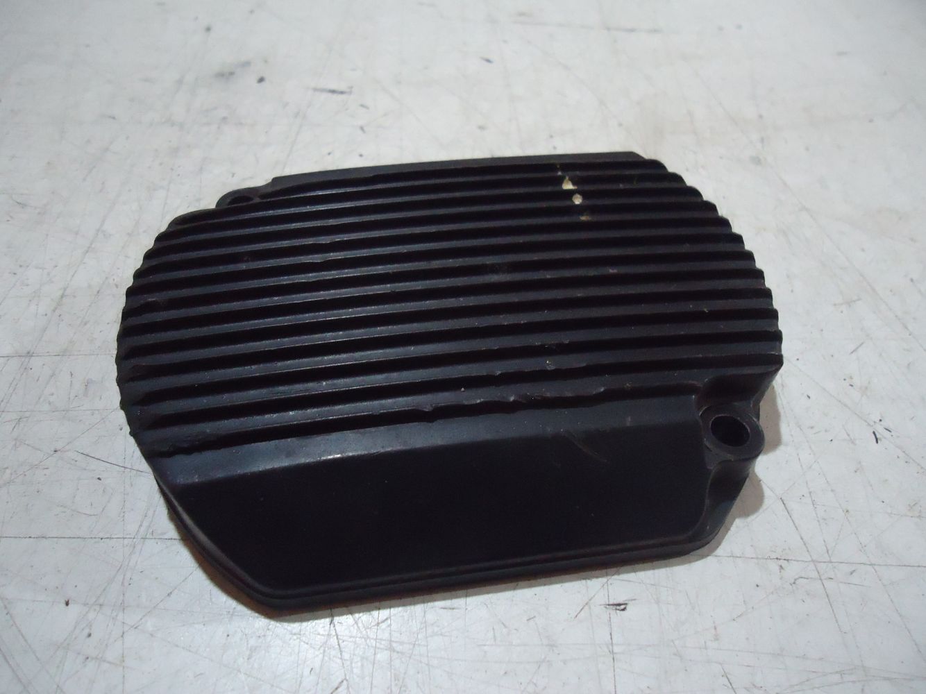 Kawasaki GPX750R Engine Ignition Cover Casing