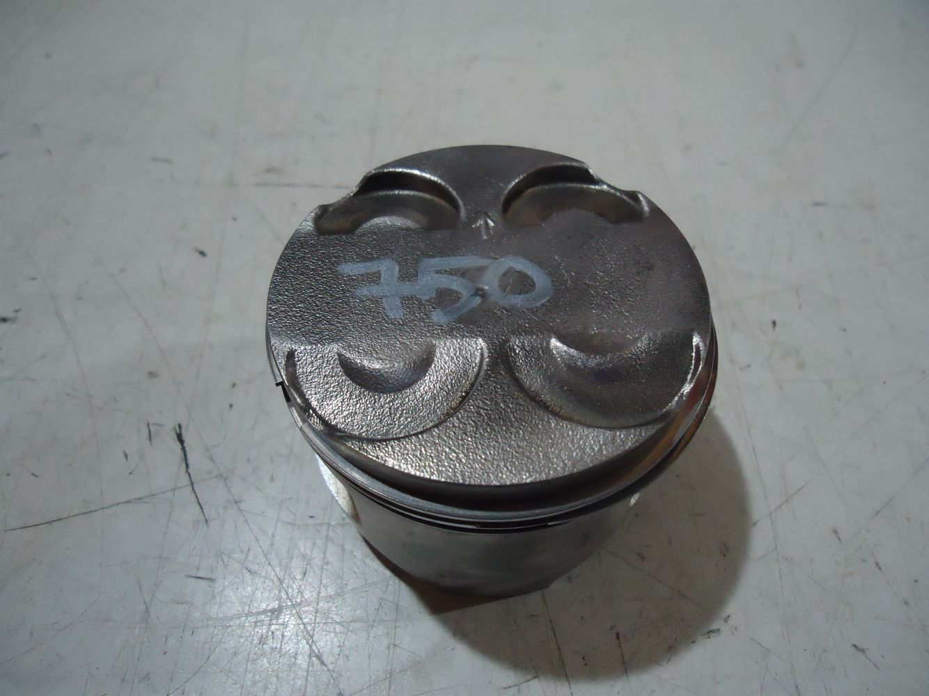 Kawasaki GPX750R Engine Piston & Rings GPX750 Pistons