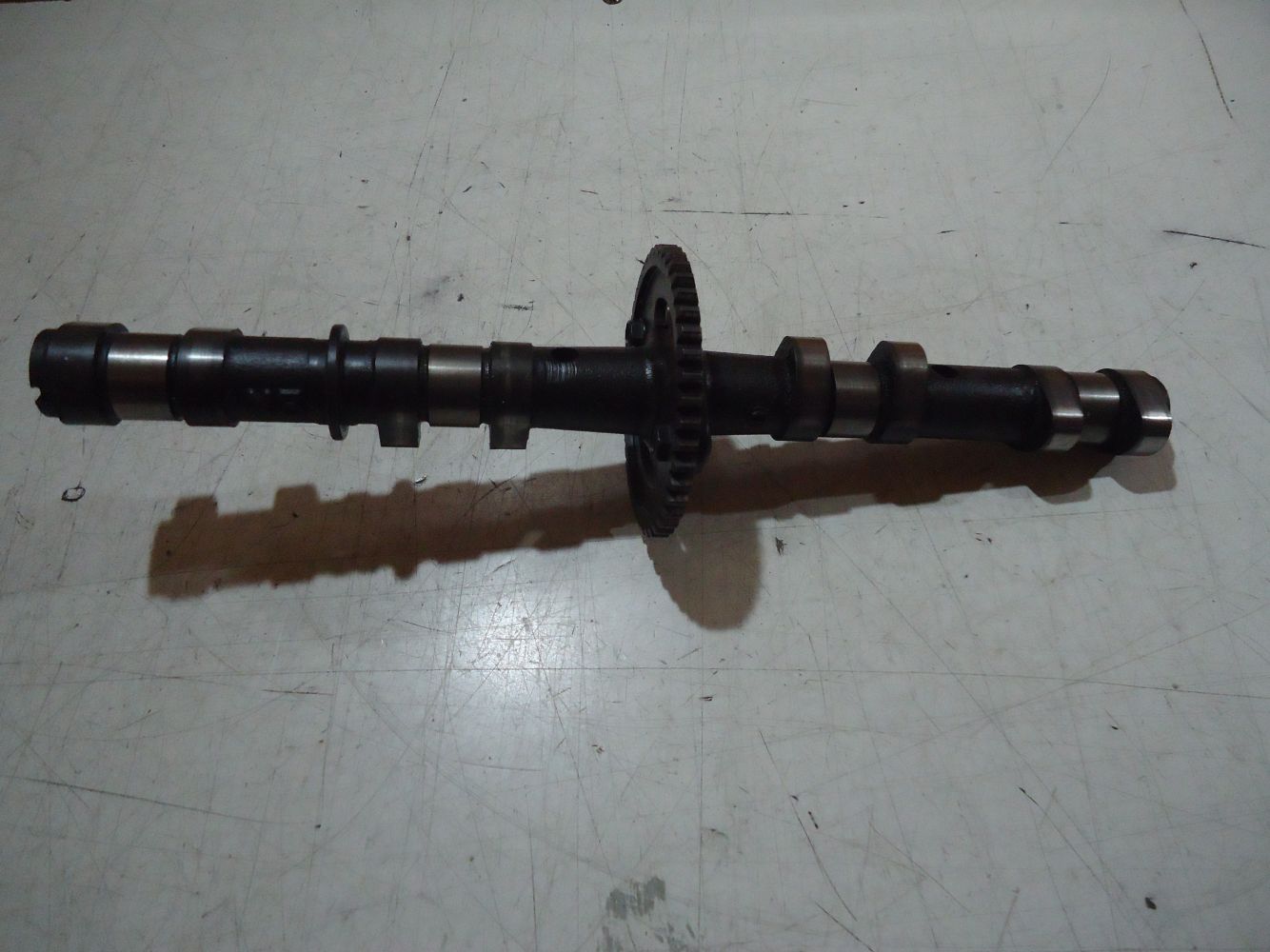 Kawasaki GPX750R Engine Camshaft