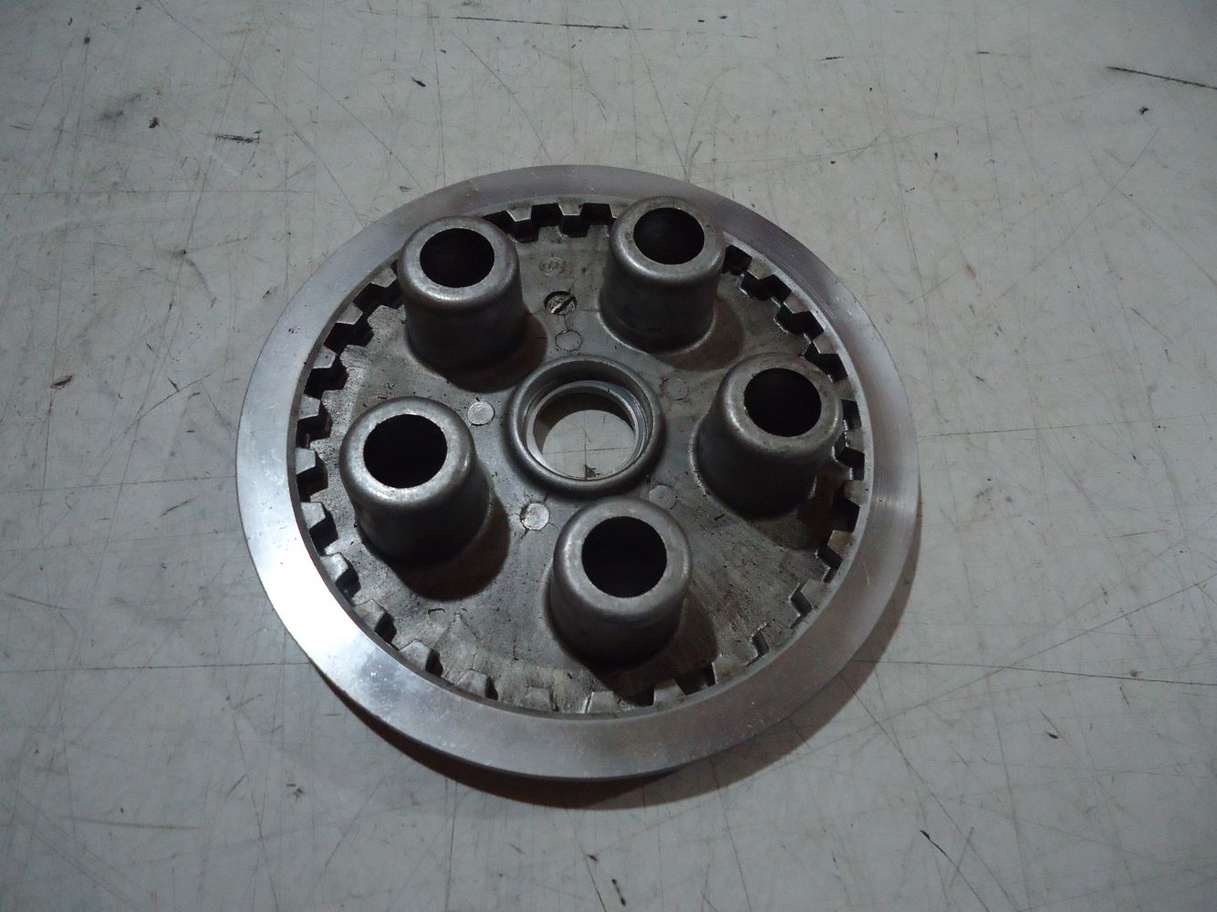 Kawasaki GT550 Clutch Pressure Plate