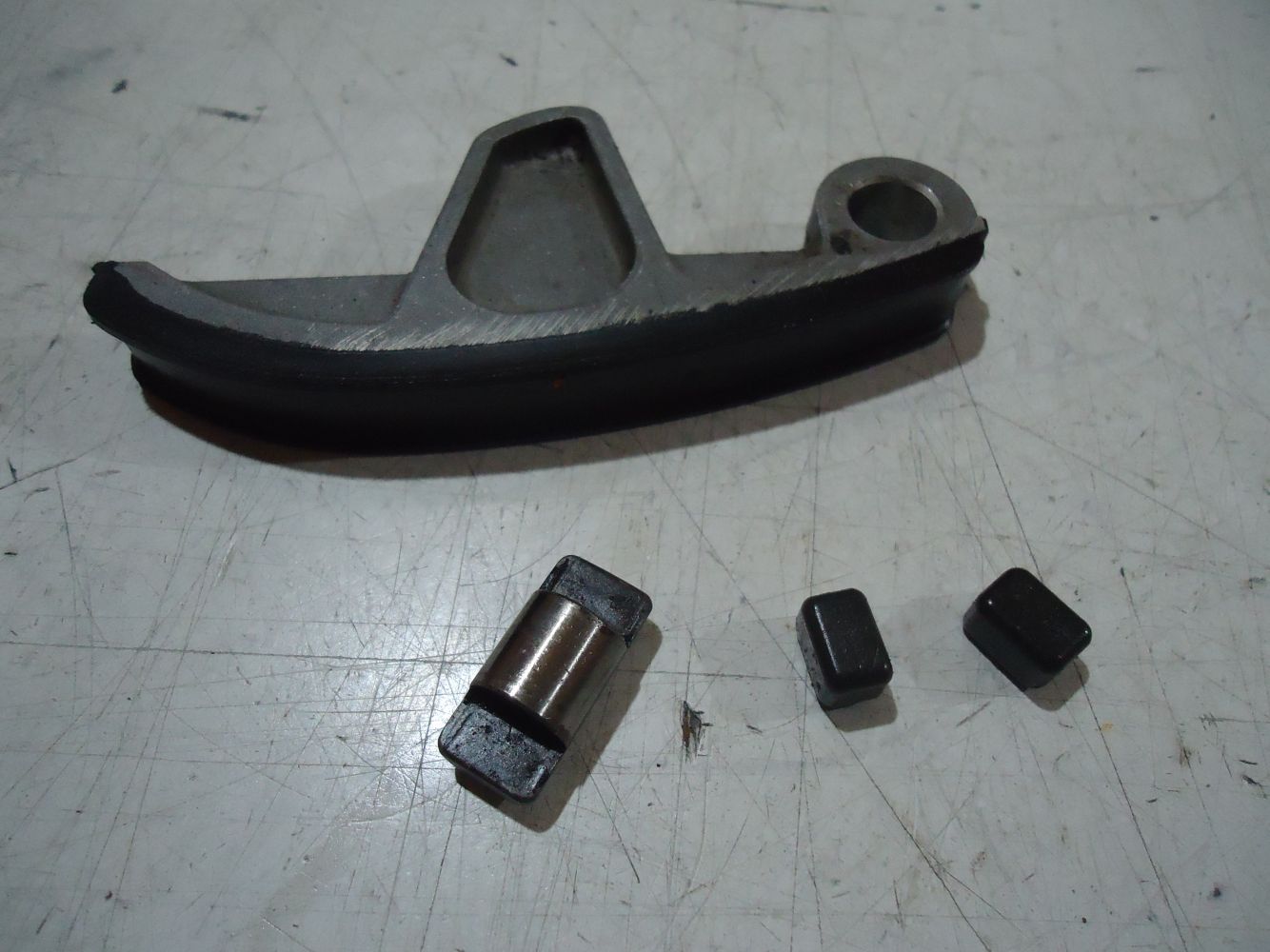 Kawasaki GT750 Engine Camchain Tensioner Blade