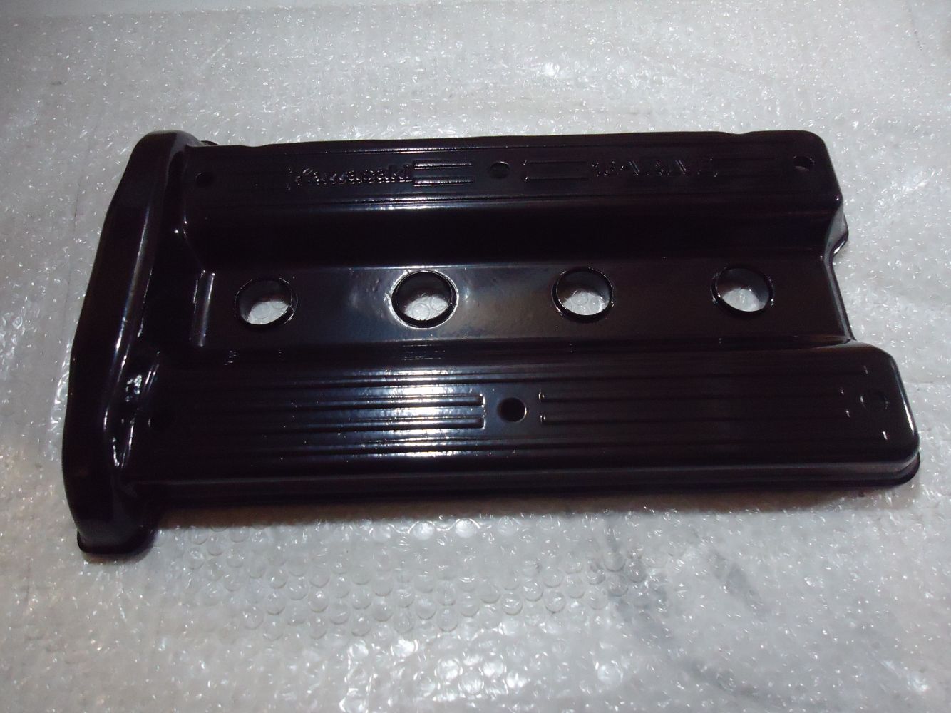 Kawasaki GPZ750R Engine Rocker Cam Cover