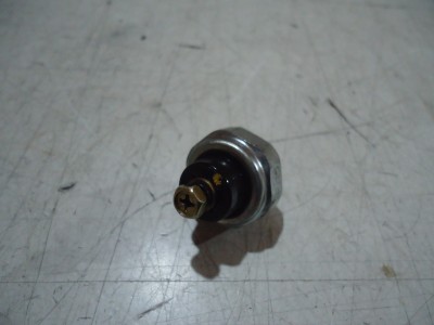 Honda CBX750F Engine Oil Pressure Switch