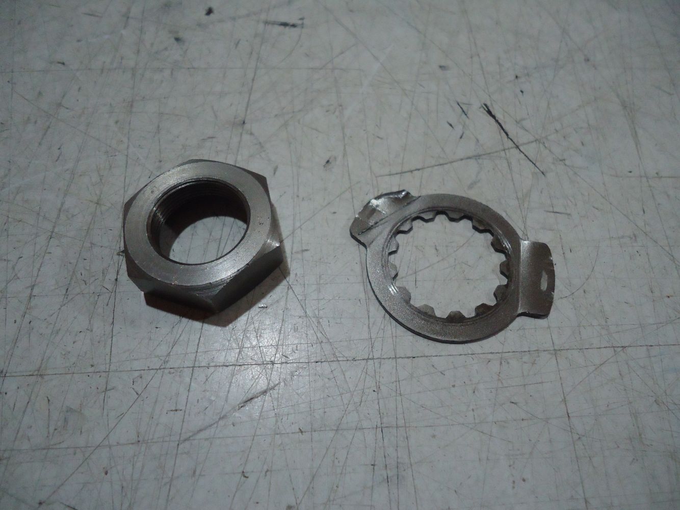 Yamaha XV500 Virago Clutch Nut & Washer