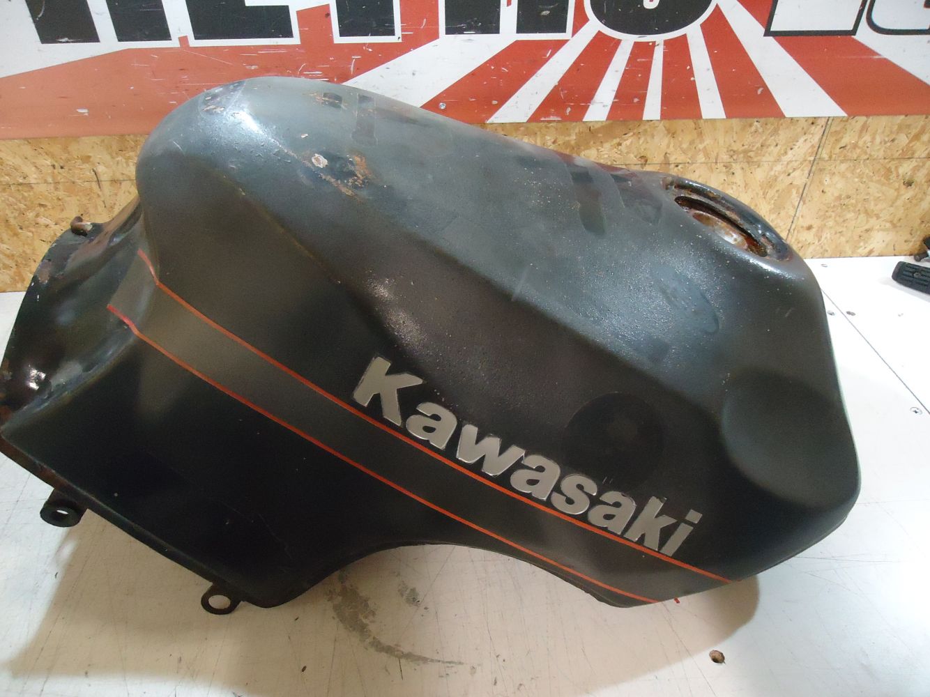 Kawasaki GPZ1000RX Fuel Tank GPZ1000 Petrol Gas Tank