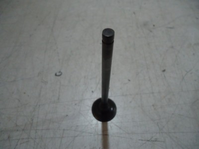 Kawasaki KZ550 Engine Exhaust Valve GPZ550 Valves