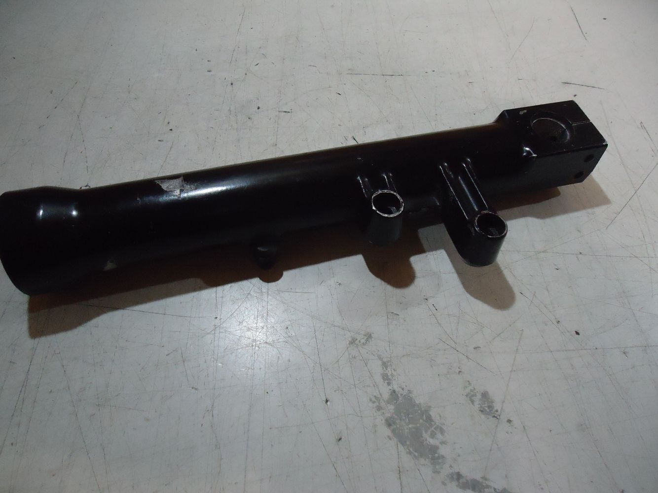 Kawasaki ZZR1100 Fork Lower 