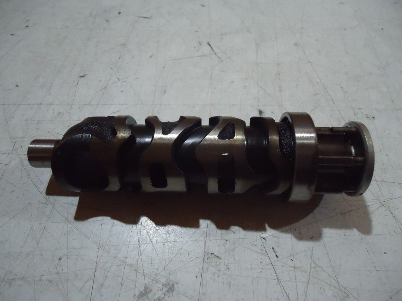 Kawasaki GPZ500s Engine Gear Selector Drum