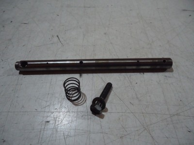 Suzuki GSX600F Engine Valve Rocker Shaft