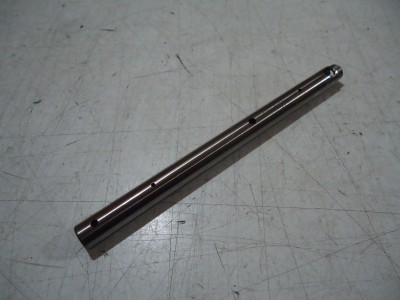 Suzuki GSX750F Engine Valve Rocker Shaft