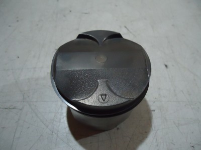 Suzuki RF600R Engine Piston RF600 Pistons