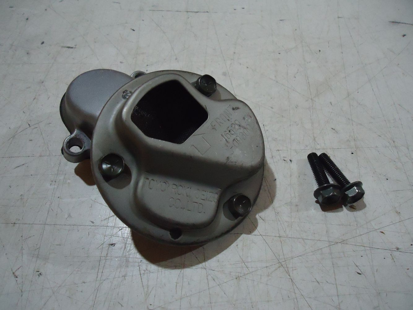 Suzuki GSF600 Bandit Engine Oil Strainer