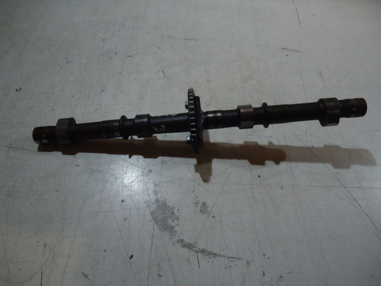 Suzuki GSF600 Bandit Engine Camshaft