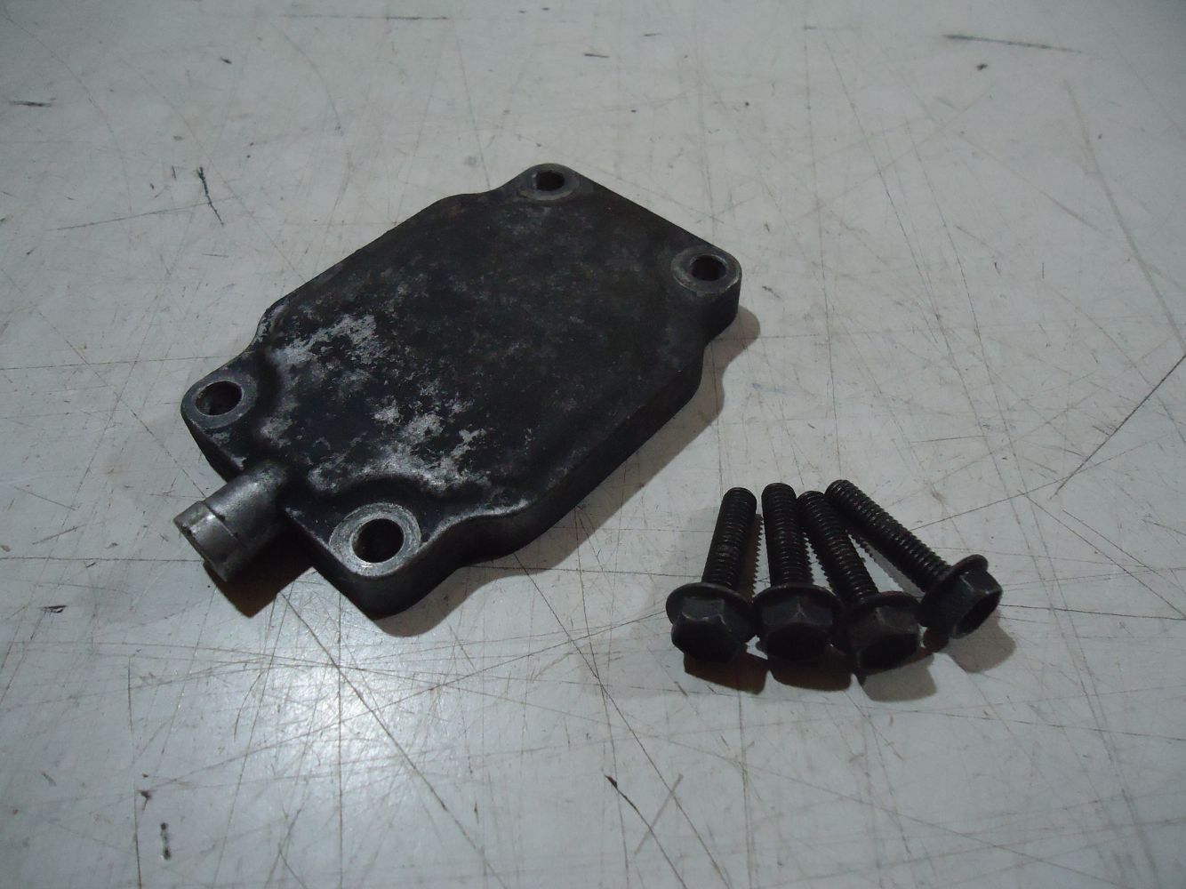 Suzuki GS500E Engine Breather Cover