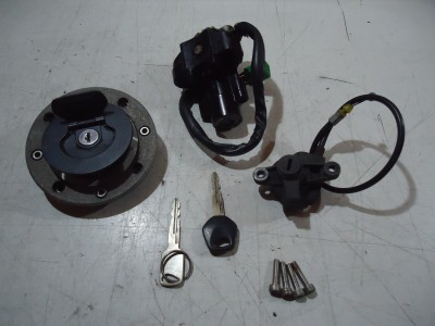 Suzuki GSF600 Bandit Ignition Lock Set