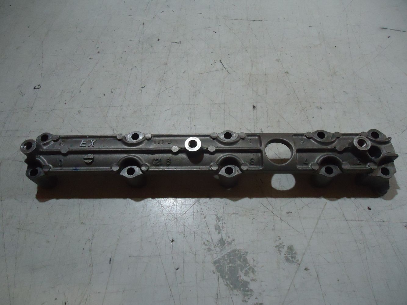 Suzuki GSXR750 Engine Camshaft Clamp