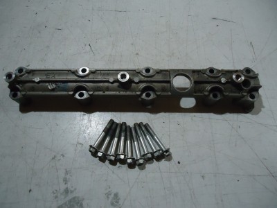 Suzuki GSR750 Engine Camshaft Clamp