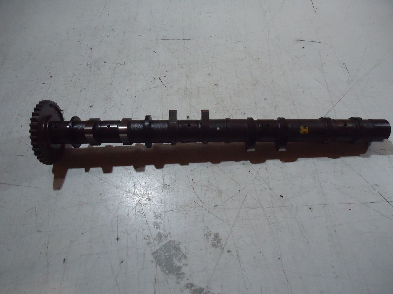 Suzuki GSR750 Engine Camshaft