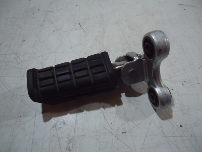 Yamaha FJ1200 R-H Front Footrest & Mount Bracket