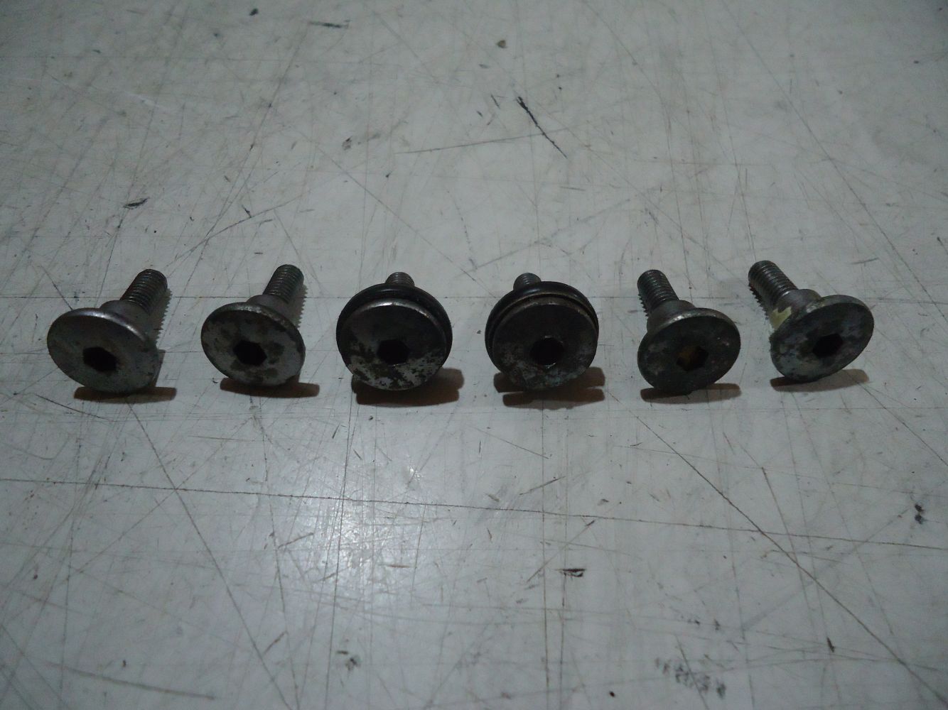 Yamaha R6 Engine Rocker Cover Bolts YZF-R6