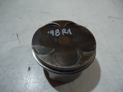 Yamaha R1 Engine Piston YZF-R1 Pistons