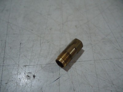 Yamaha R6 Carb Nozzle Holder YZF-R6 Carburettor