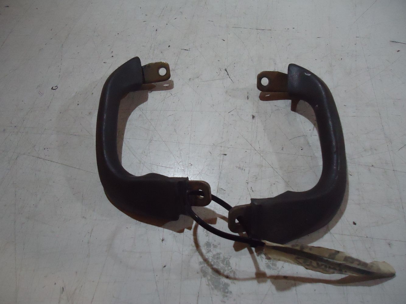 Yamaha XJ600 Diversion Grab Rails