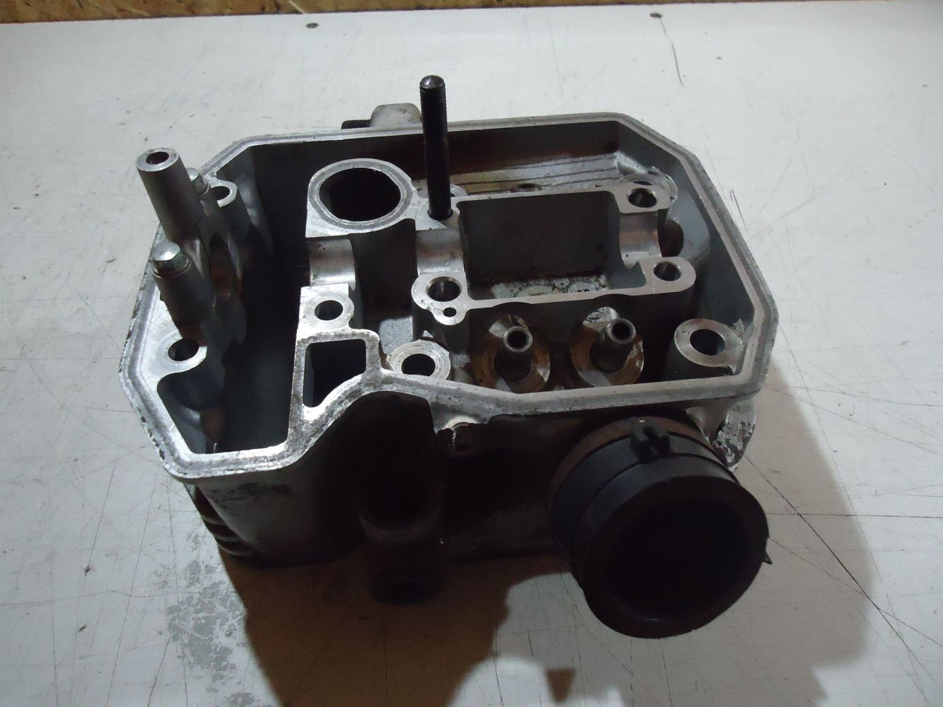 Honda NTV650 Engine Cylinder Head