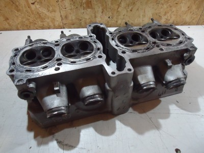 Honda CBR1000F Engine Cylinder Head