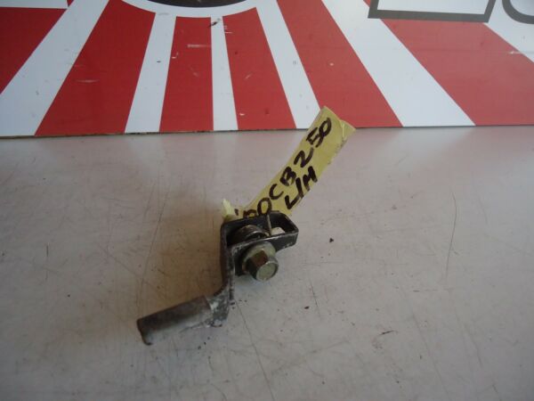 HONDA CB250N SUPERDREAM LH SEAT LATCH 1980 