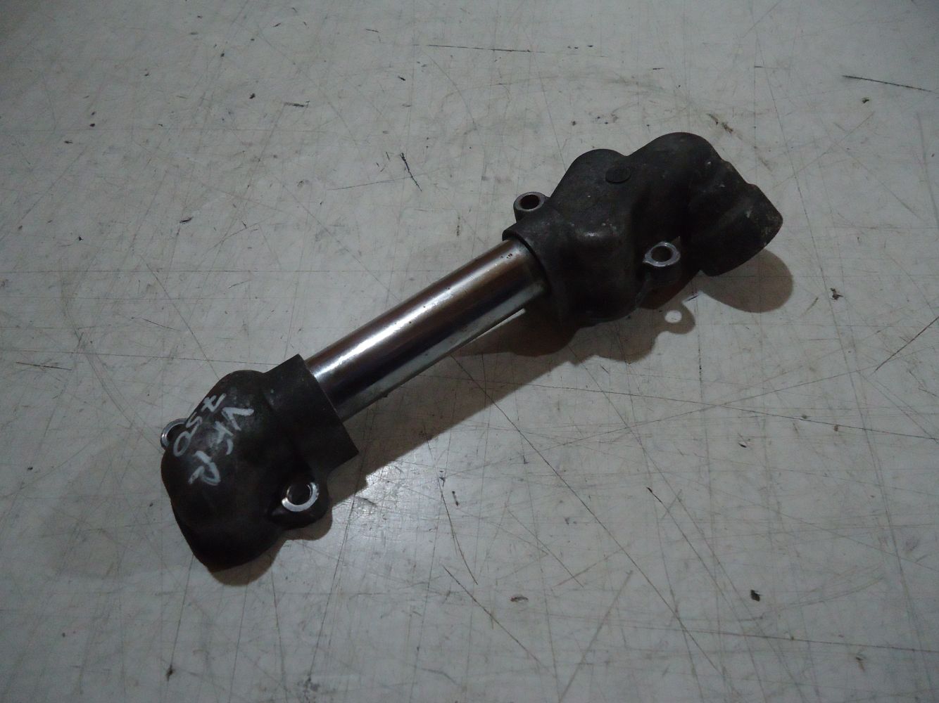 Honda VFR750F Engine Water Coolant Pipe