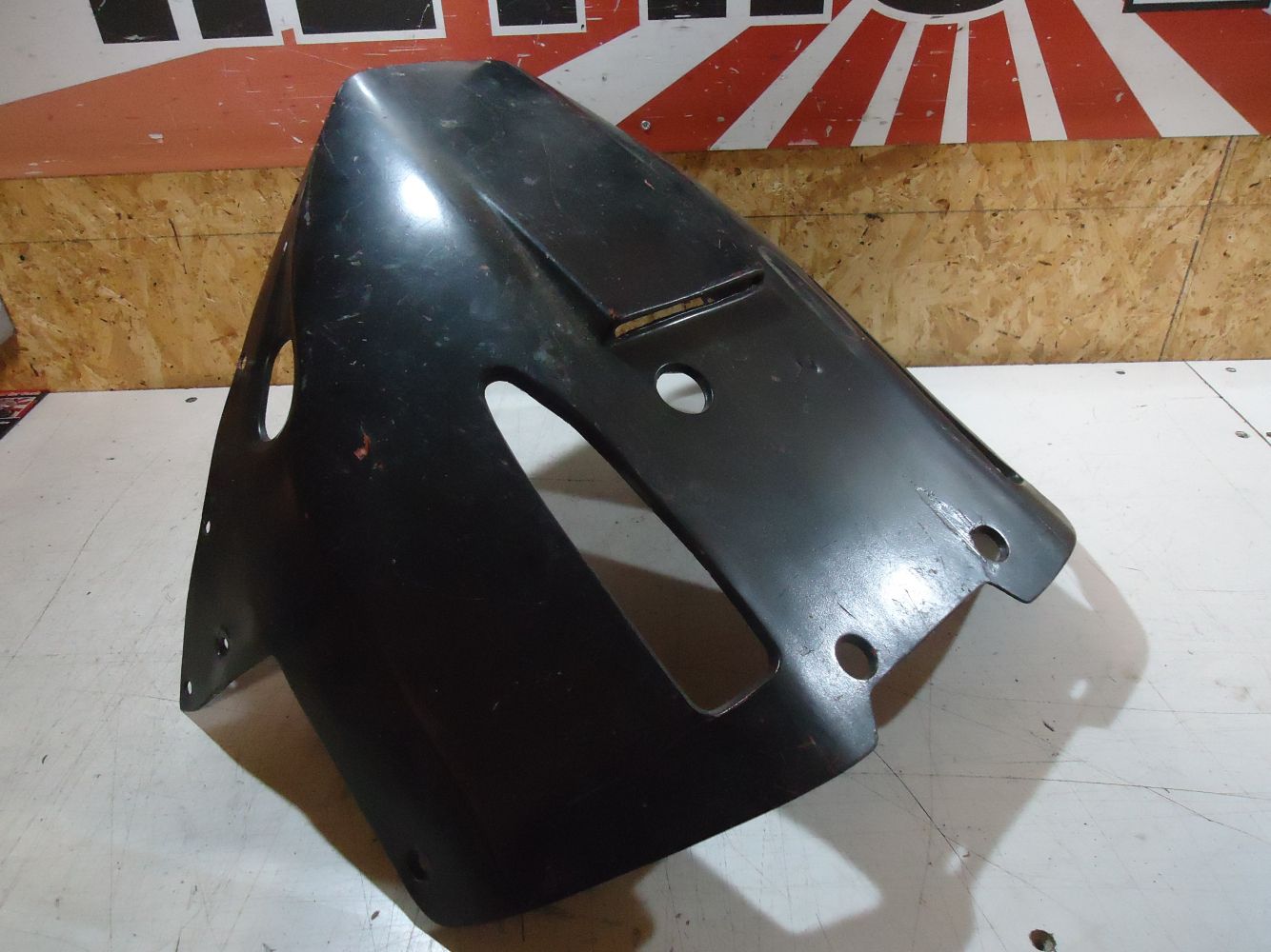 Kawasaki GPZ900R Lower Fairing Bellypan